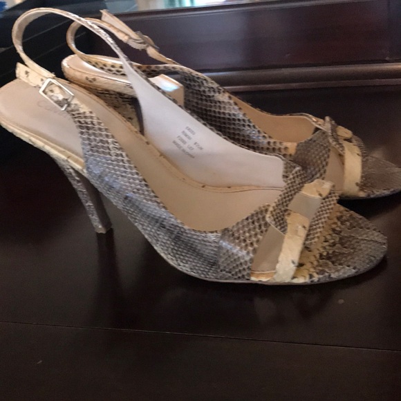 Calvin Klein snakeskin Slingback 4in heel sz8.5 - Picture 2 of 5